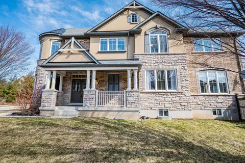 416 Gooch Crescent, ON L9T 7M1