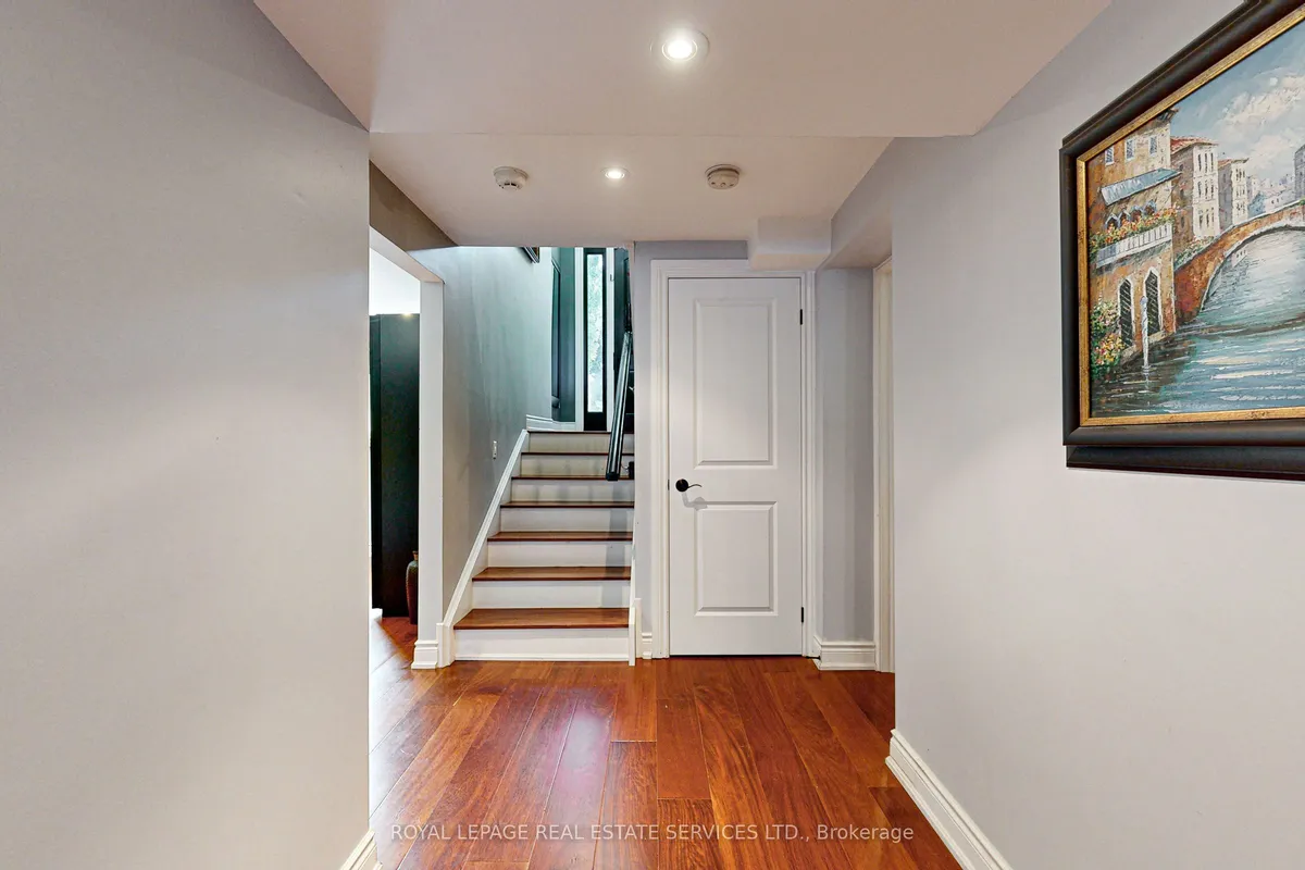 159 Viewbank Crescent, ON L6L 1R3