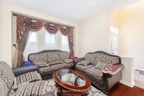 21 Alboreto Way, ON L6X 0N5