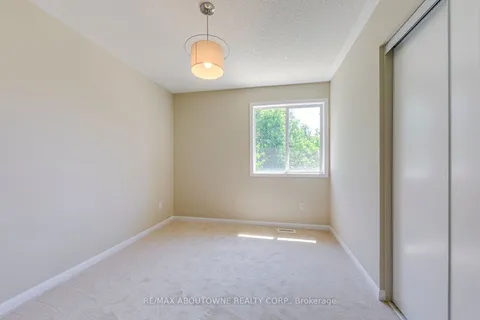 3037 Abernathy Way, ON L6M 5C1