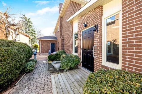 3441 Charmaine Heights, ON L5A 3C2