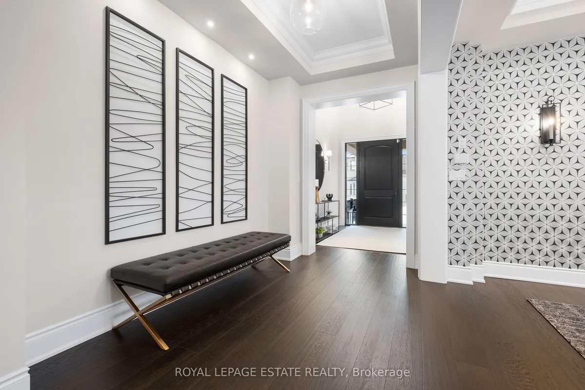 2338 Hyacinth Crescent, ON L6M 5M8