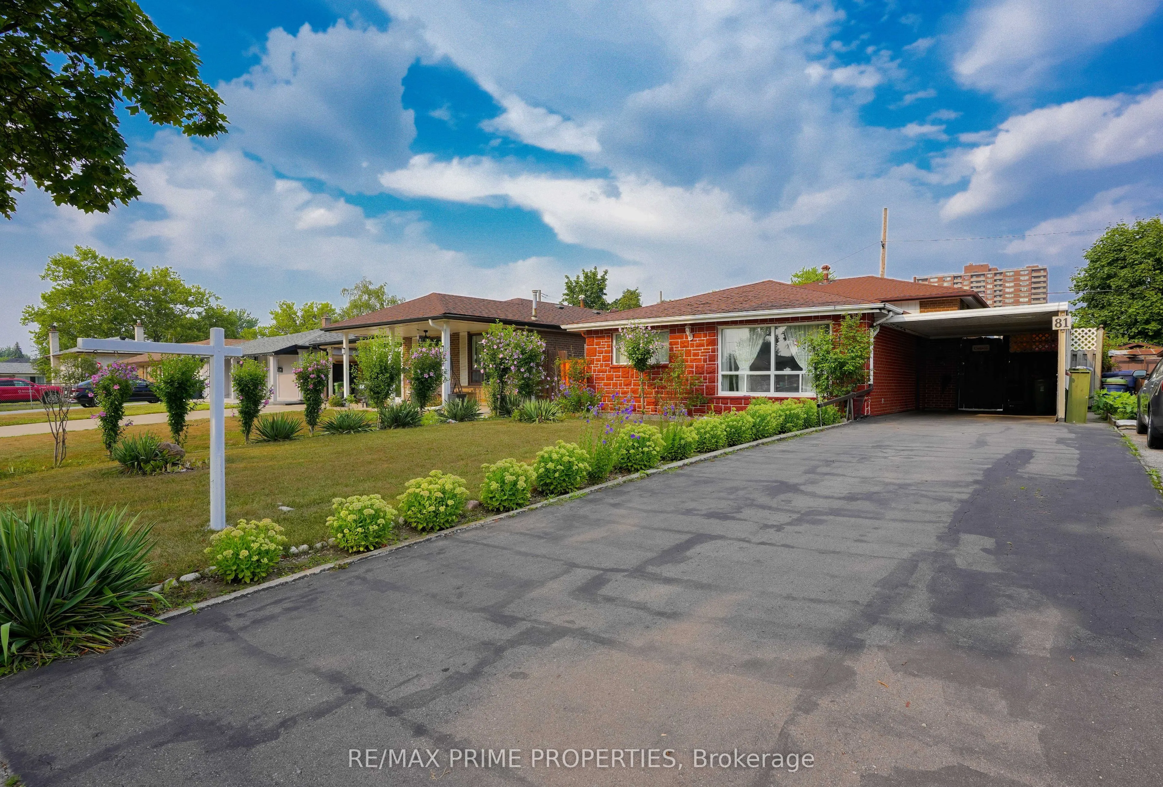 81 Silverstone Drive, ON M9V 3G4