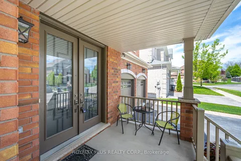 25 Mccandless Court, ON L7C 3R6