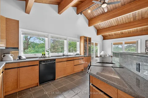 2360 8 side Road, ON L7P 0M7