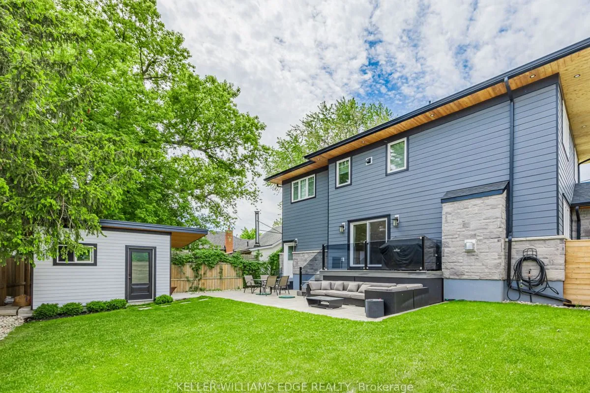 6 Credit Street, ON L7G 2W1