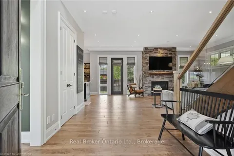 1247 Wood Place, ON L6L 2R4