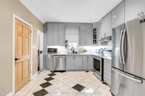 58 Pauline Avenue, ON M6H 3M8