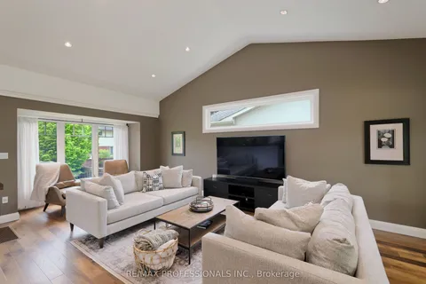 321 Wendy Lane, ON L6L 4P9