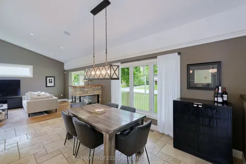 321 Wendy Lane, ON L6L 4P9