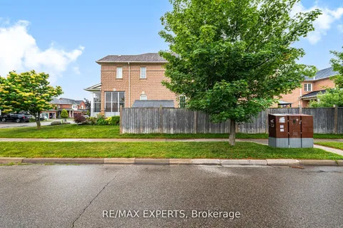 7236 Zinnia Place, ON L5W 1K5