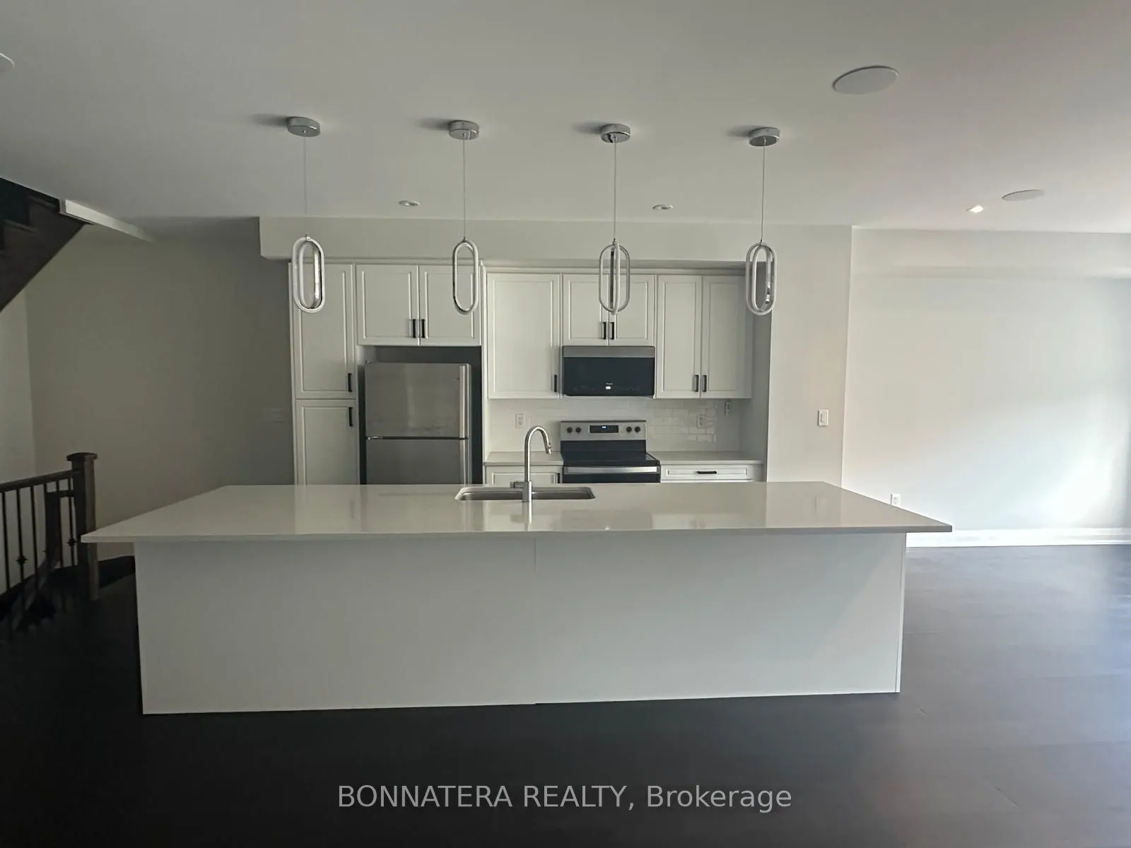 2461 Belt Lane, ON L6M 5L9