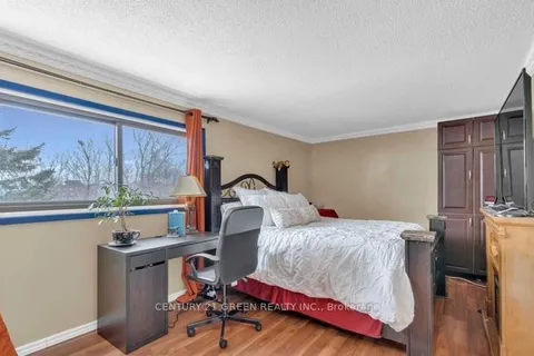 7179 Delmonte Crescent, ON L4T 3L4