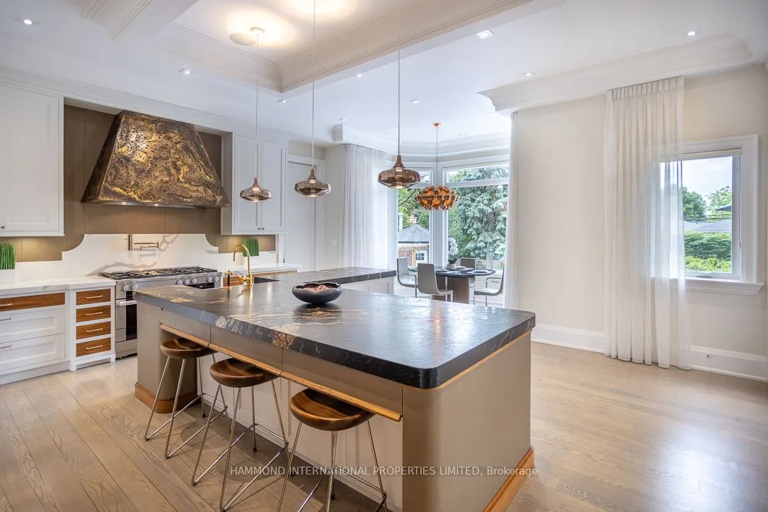 31 Twyford Road, ON M9A 1W3