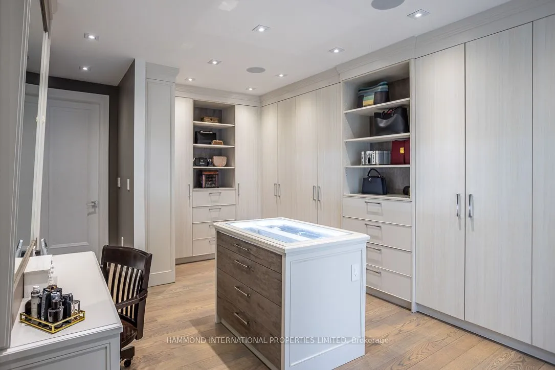 31 Twyford Road, ON M9A 1W3