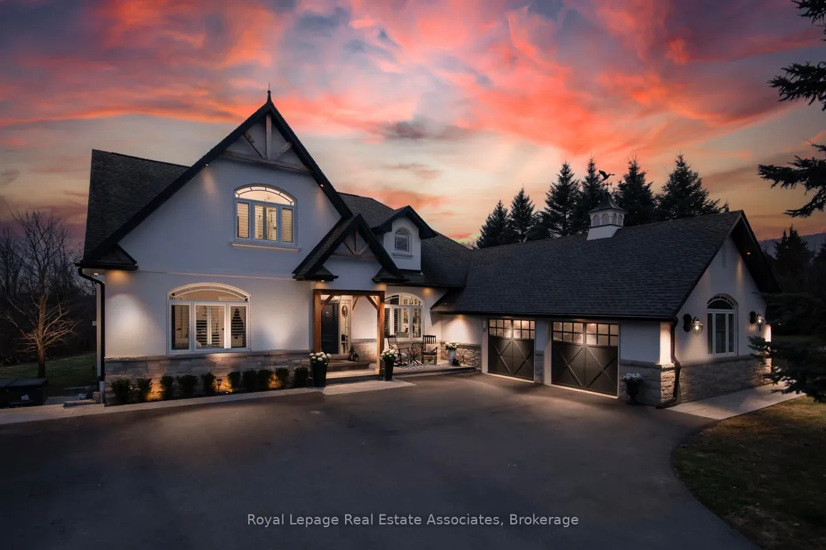 50 Lyonsview Lane, ON L7C 1P1