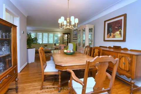 4131 Lorraine Crescent, ON L7L 1P7