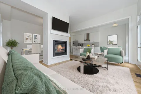 1366 LOON Lane, ON L6H 7Z8