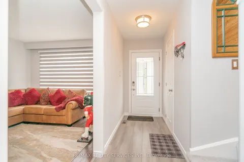 6 Lauderdale Road, ON L6V 2B7