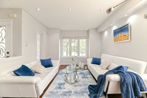 63 Hiberton Crescent, ON L7A 3C9