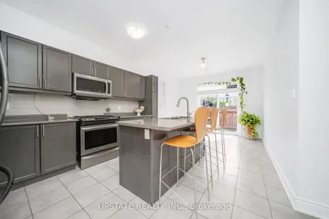 48 C Line, ON L6W 6X9