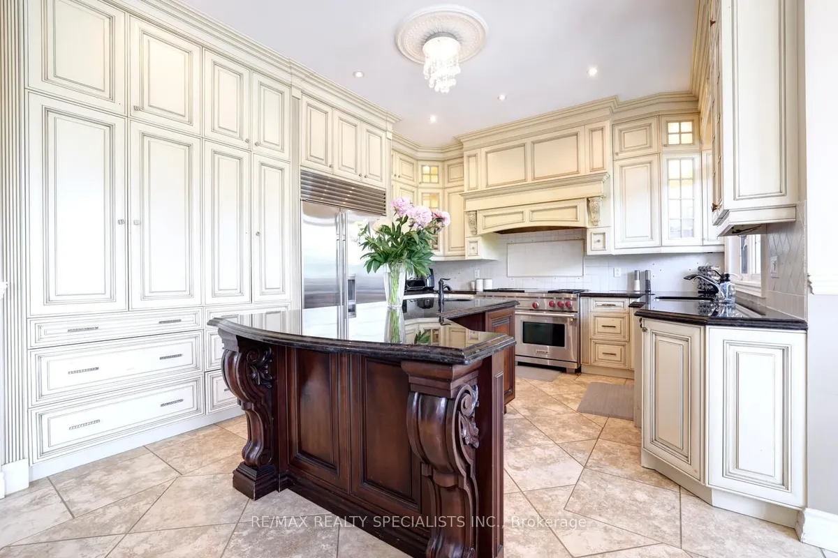 2298 North Ridge Trail, ON L6H 0C4