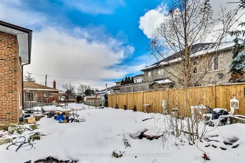 7 Riverside Drive, ON M9L 1J1