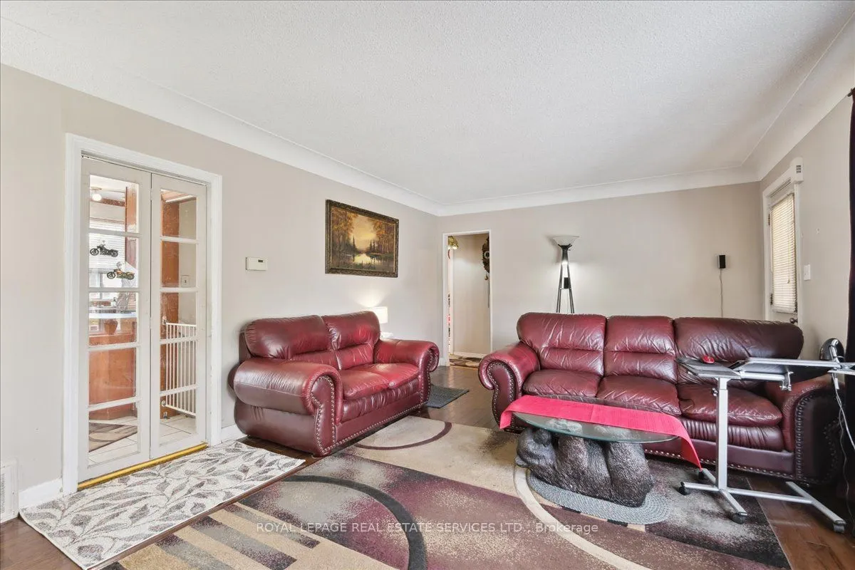 14 Germorda Drive, ON L6H 1A8