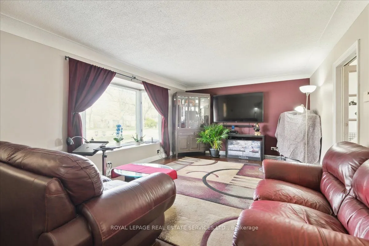 14 Germorda Drive, ON L6H 1A8