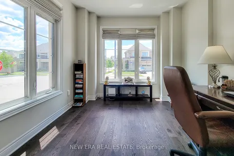 1155 Hamman Way, ON L9B 1K2