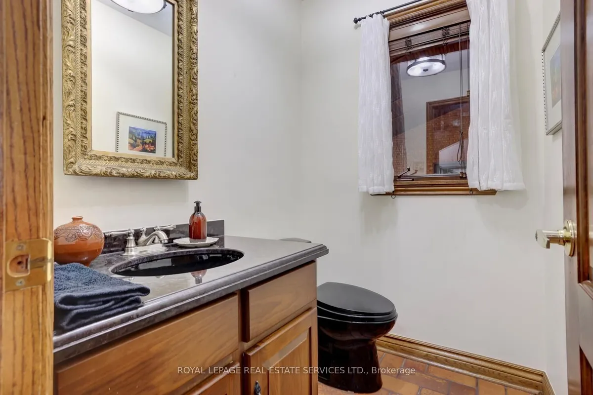 16 Mccoll Drive, ON L7C 1J4