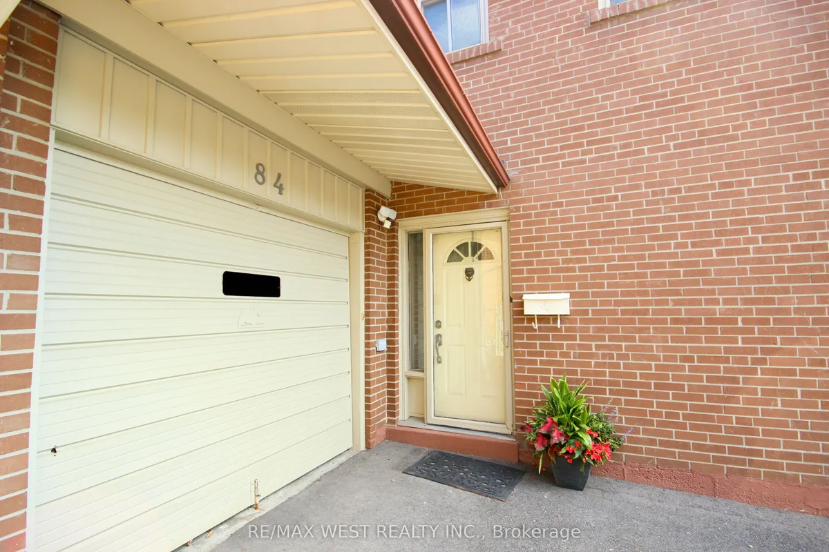 84 Orpington Crescent, ON M9V 3E7