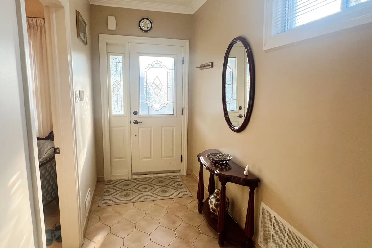 195 Rosethorn Avenue, ON M6N 3L3