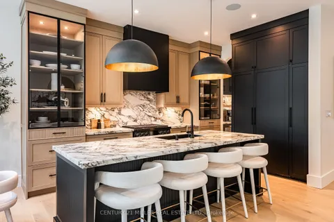 331 Macdonald Road, ON L6J 2A8