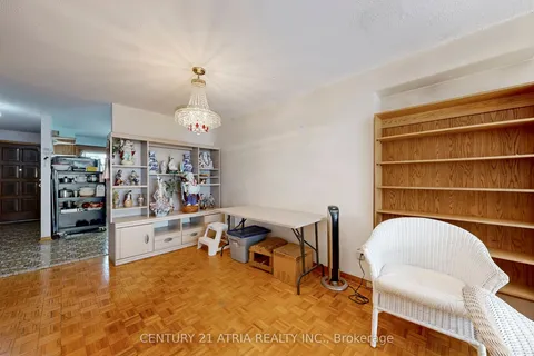 49 Noble Street, ON M6K 2C7