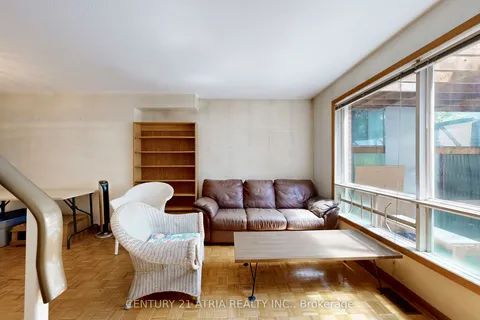 49 Noble Street, ON M6K 2C7