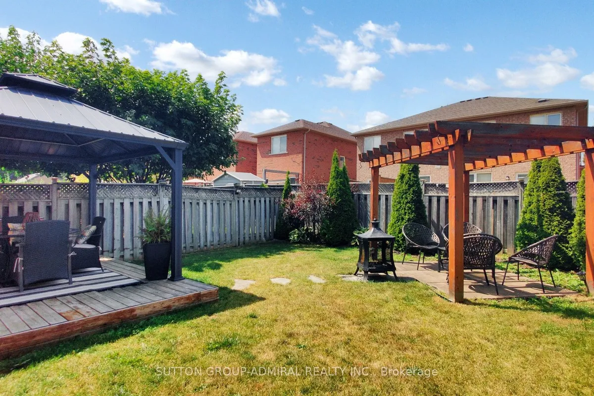 8 Ewart Street, ON L7E 2S9