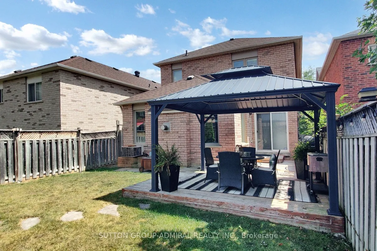 8 Ewart Street, ON L7E 2S9