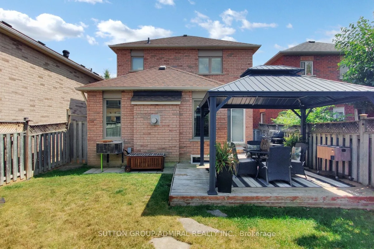 8 Ewart Street, ON L7E 2S9