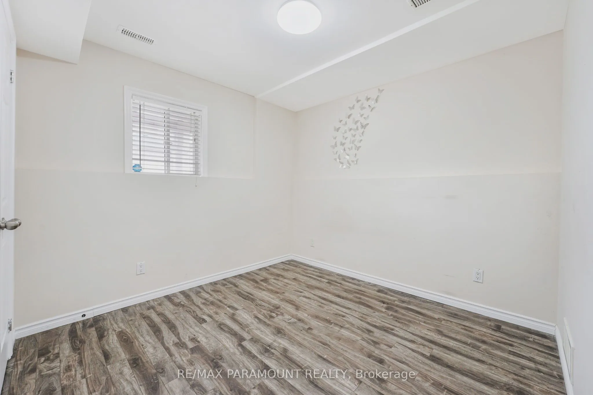 4 Summerdale Crescent, ON L6X 4V8