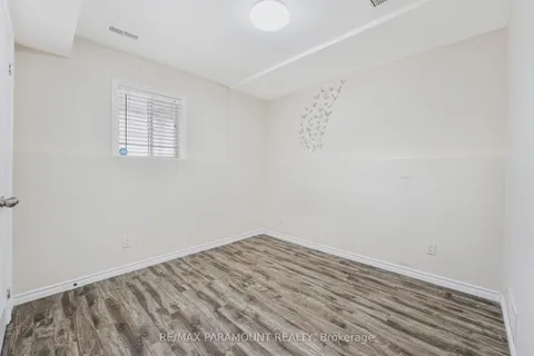 4 Summerdale Crescent, ON L6X 4V8