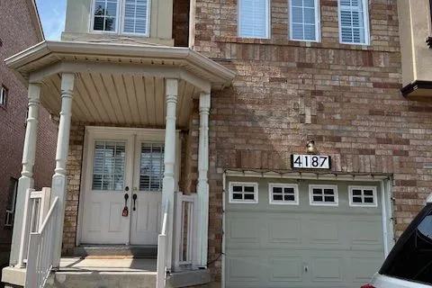 4187 Goldenrod Crescent, ON L5V 3C2