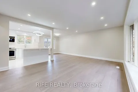 2137 Hixon Street, ON L6L 1T3