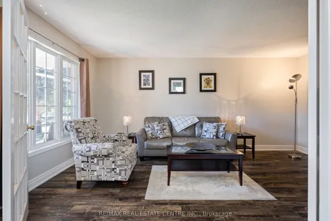 70 Hunter Road, ON L9W 5C5