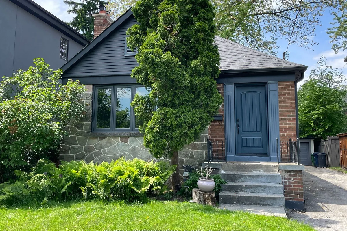 168 The Kingsway N/A, ON M8X 2V6