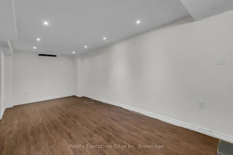 111 Ecclestone Drive, ON L6X 3P4