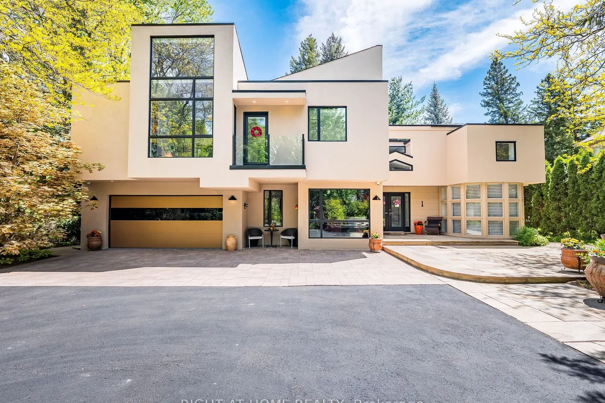 1 Friars Lane, ON M9A 1T6