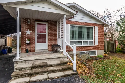 34 Milton Heights Crescent, ON L9T 2W7