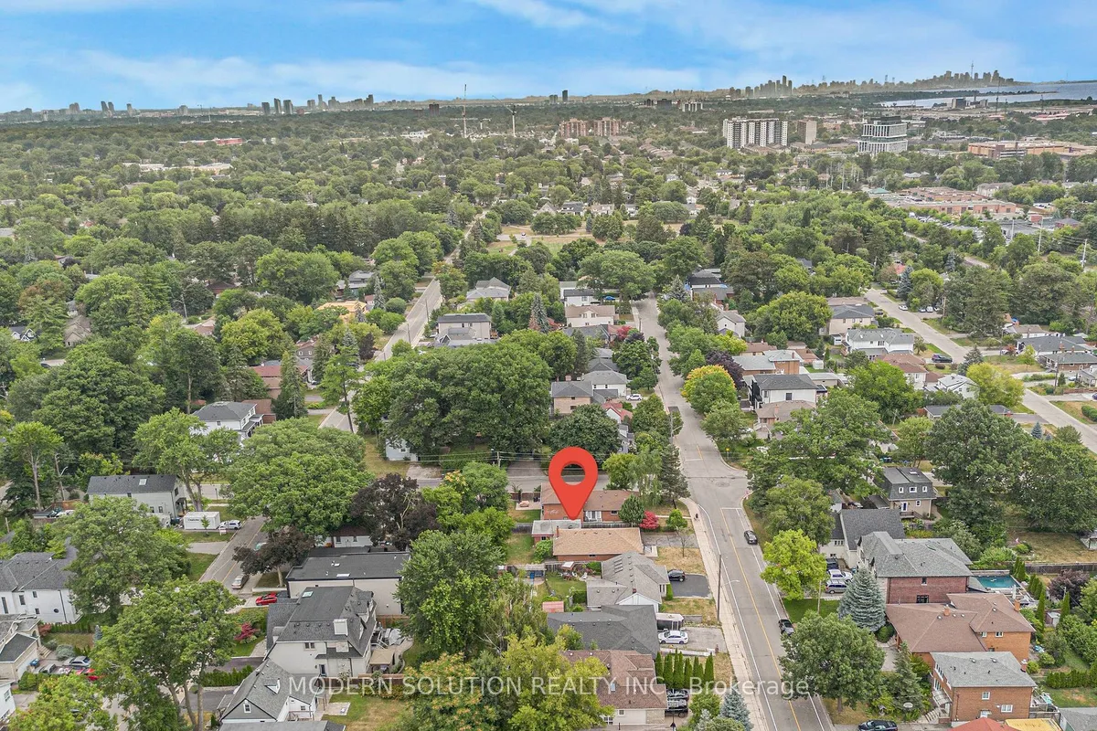 177 Eaglewood Boulevard, ON L5G 1V8