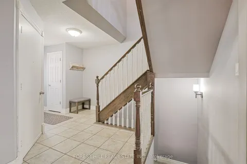 17 Rushmore Crescent, ON L6Z 1R1